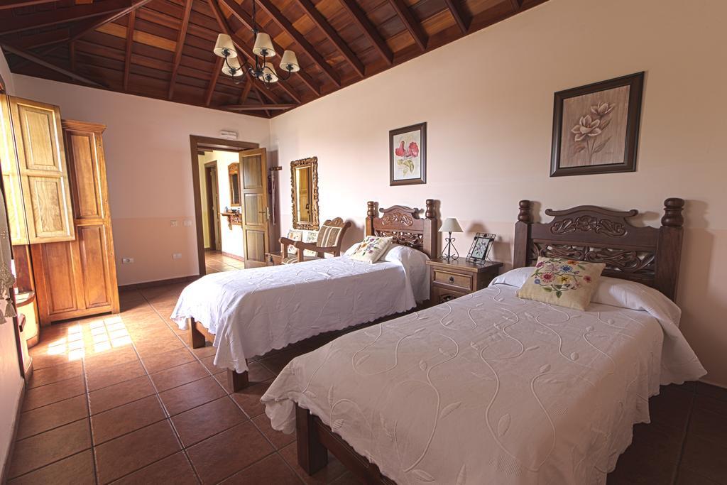 Casa Rural Hermana Guest House Brena Baja Bagian luar foto